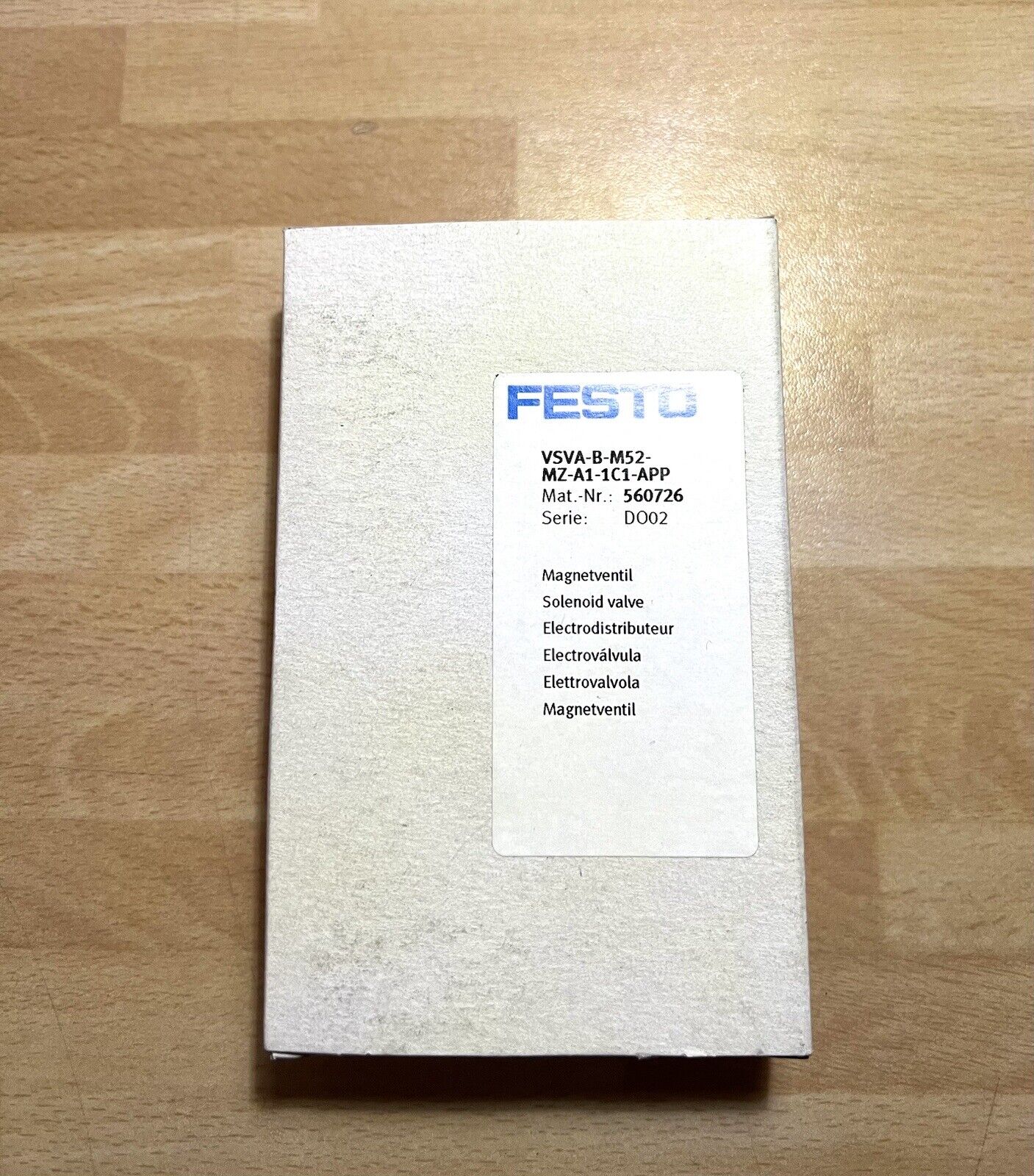 1x Festo VSVA-B-M52-MZ-A1-1C1-APP Magnetventil Nr. 560726 Pneumatik